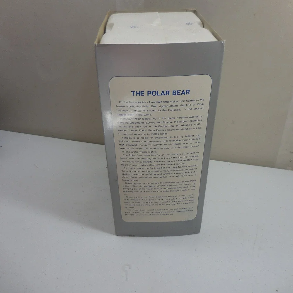 Ski Country Alaskan Polar Bear 1984 Whiskey Decanter Alaska Statehood 25th Anniv